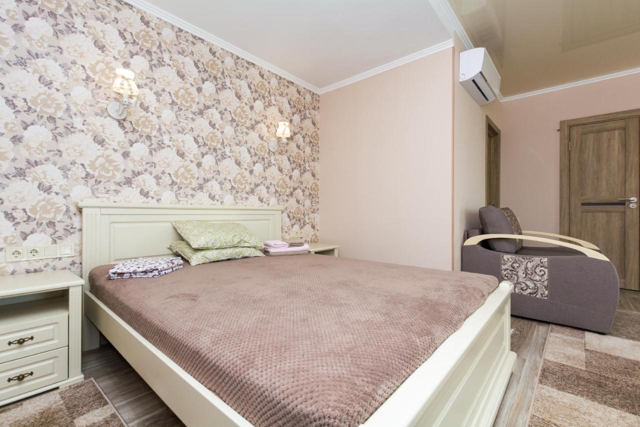 Парк-Отель Коттеджи Меркурий Hrybiwka Exterior foto
