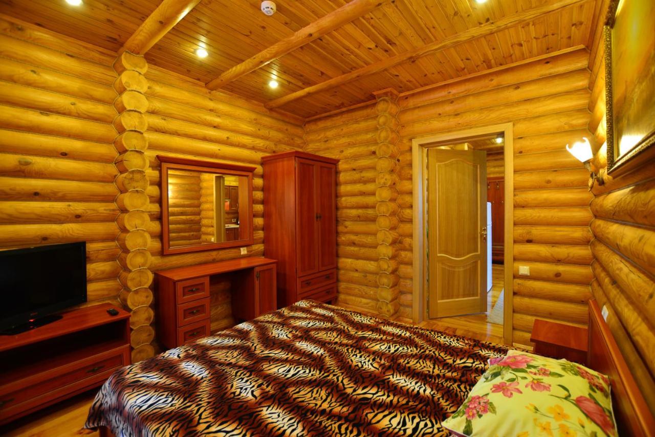 Парк-Отель Коттеджи Меркурий Hrybiwka Exterior foto