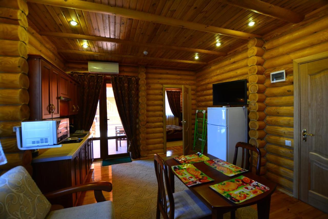 Парк-Отель Коттеджи Меркурий Hrybiwka Exterior foto