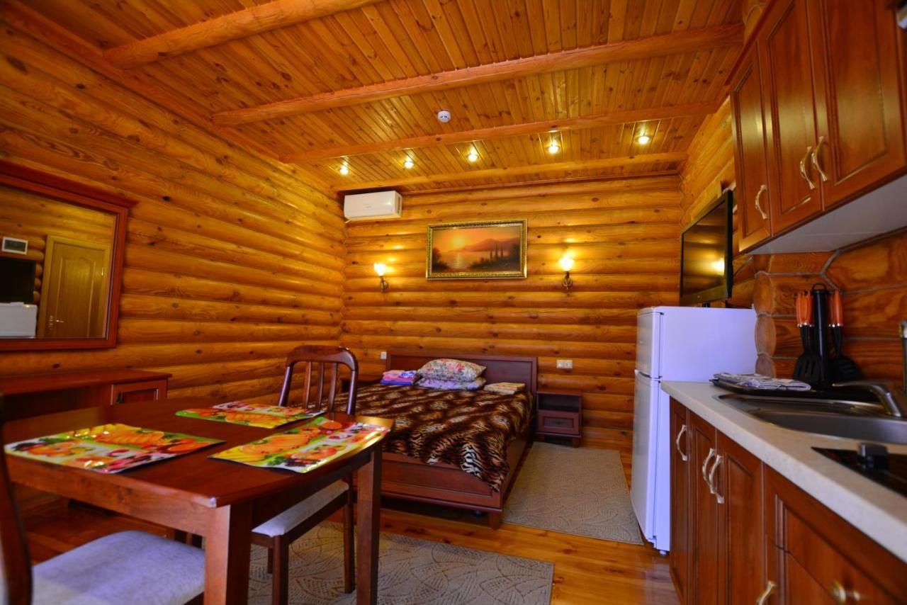 Парк-Отель Коттеджи Меркурий Hrybiwka Exterior foto